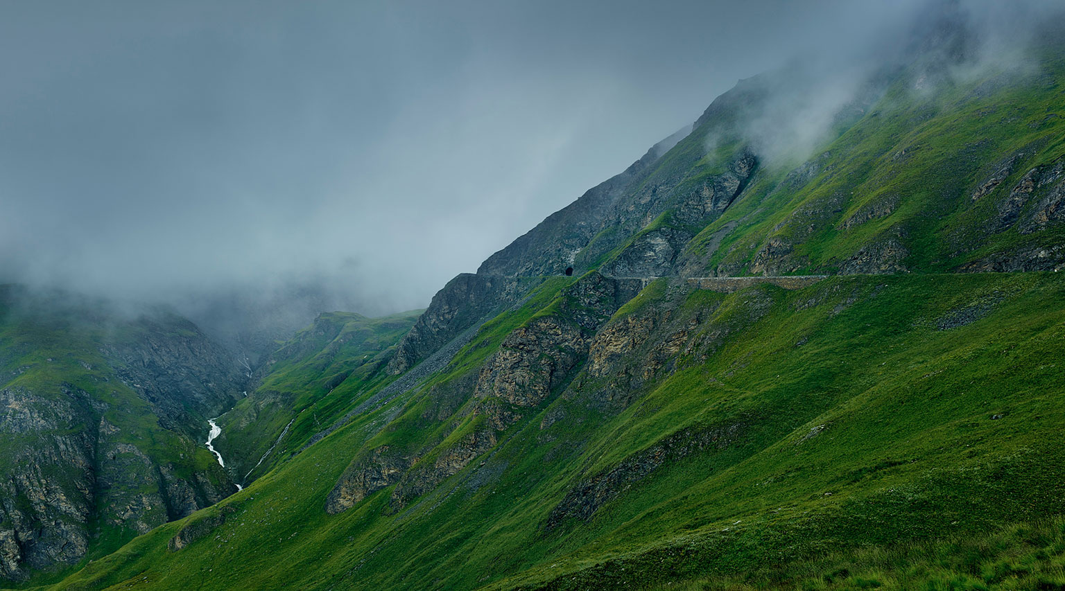 Pass Col de l'Iseran, Suedrampe.